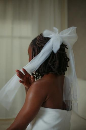 Hayze Bridal #Pearl initial (bow) #0 thumbnail
